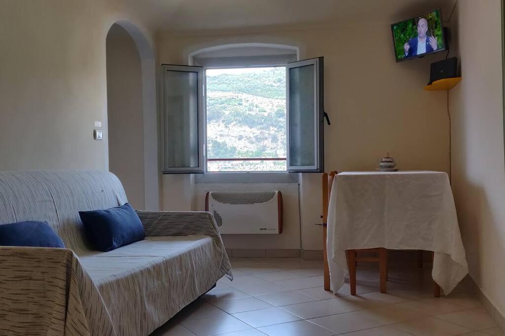 Dolce Vita Alta Ventimiglia Esterno foto