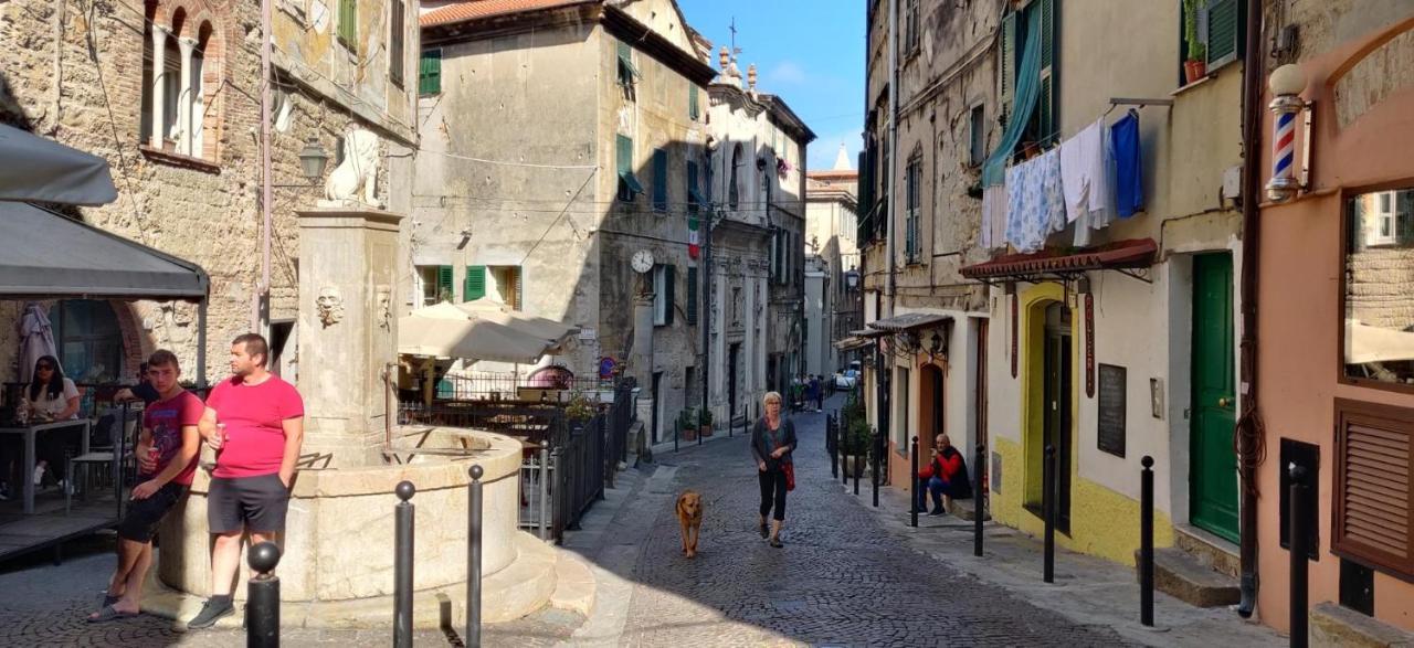 Dolce Vita Alta Ventimiglia Esterno foto