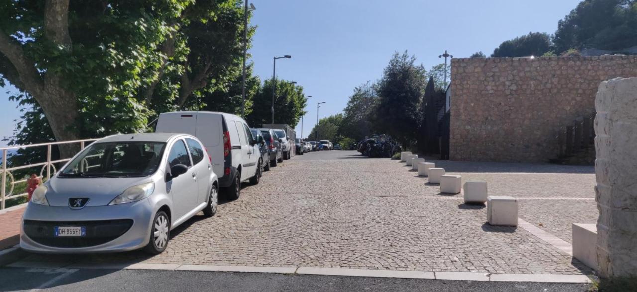 Dolce Vita Alta Ventimiglia Esterno foto